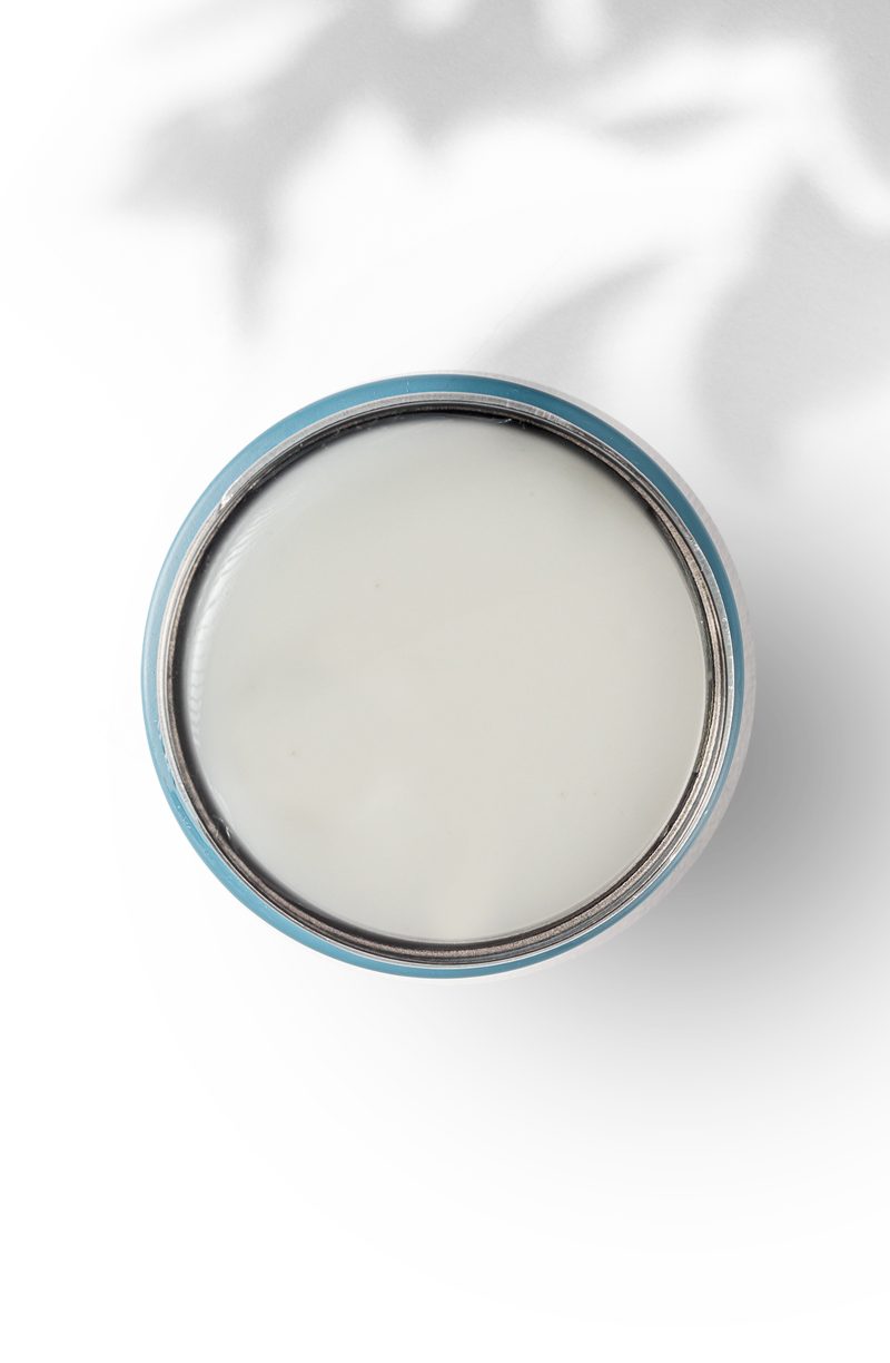 constructor-vintage-white